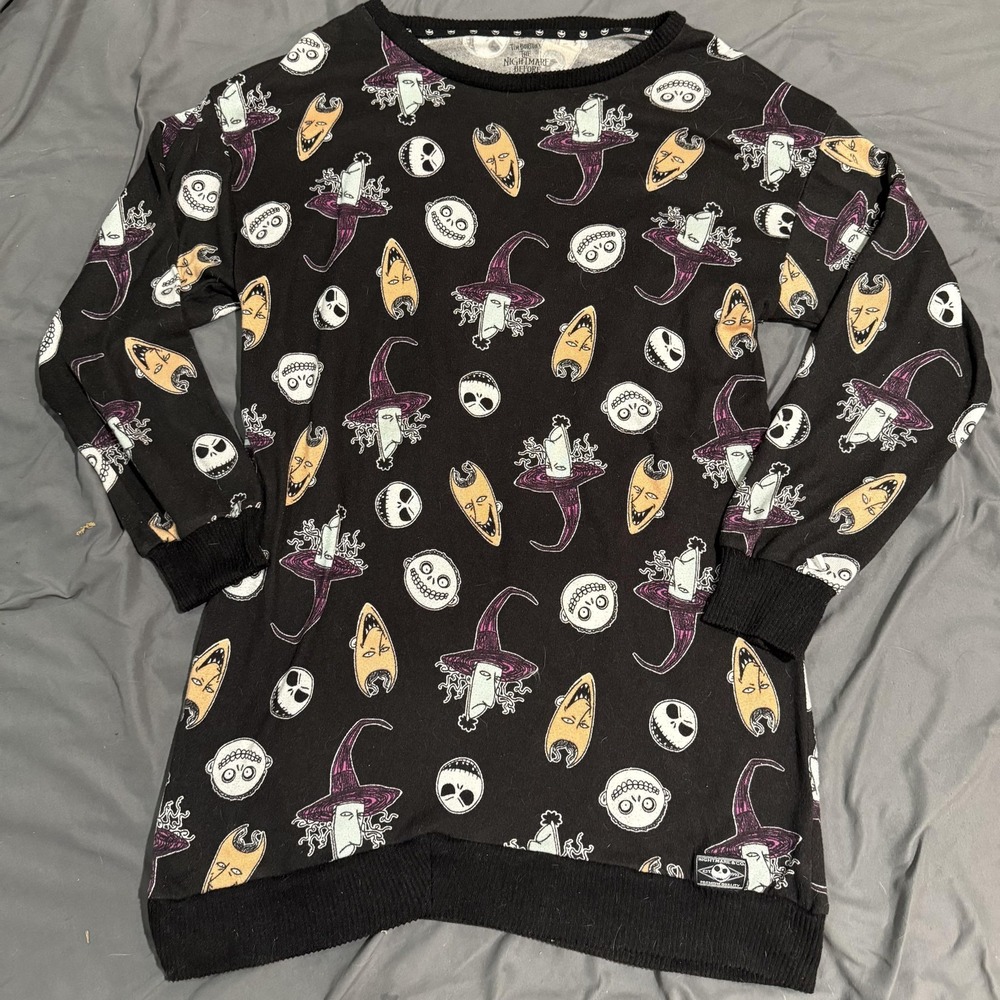 The Nightmare Before Christmas Pajama Top Womens M Black Fleece Jack Skellington